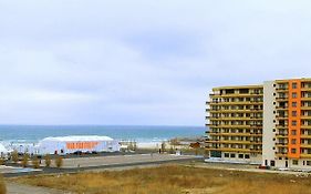 Holiday Summerland Apartment